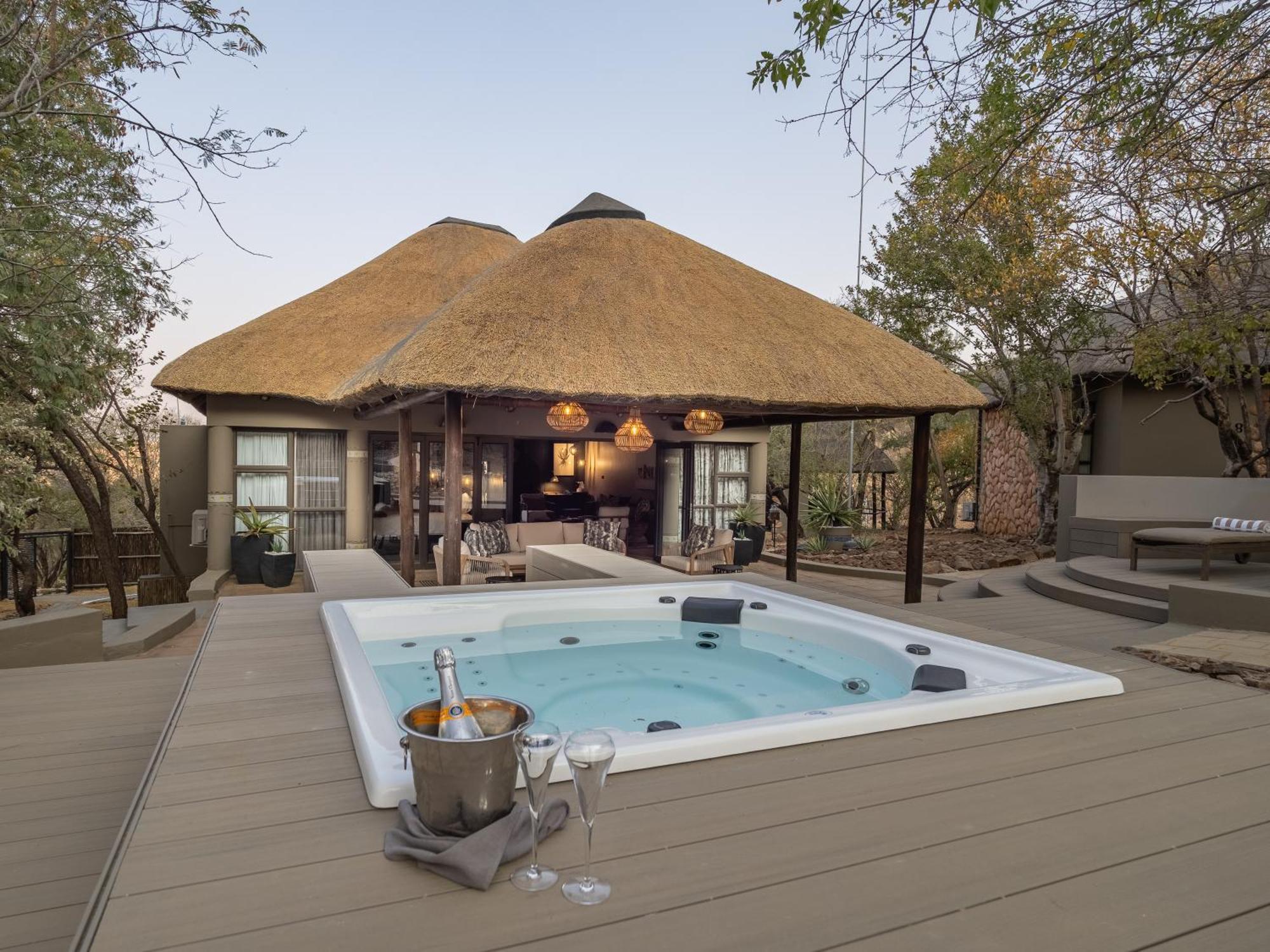 Ivory Tree Game Lodge Пиланесберг Екстериор снимка