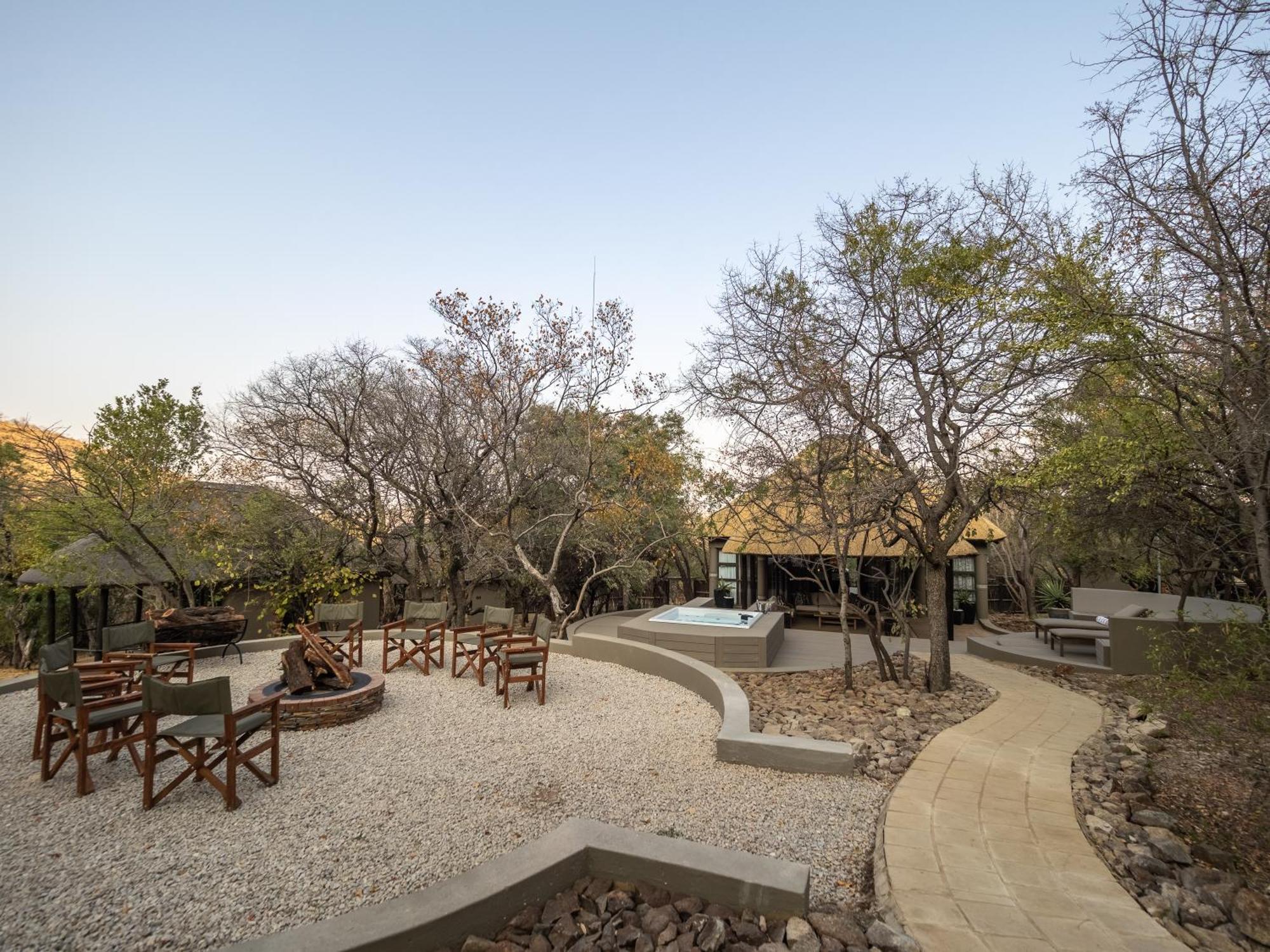 Ivory Tree Game Lodge Пиланесберг Екстериор снимка