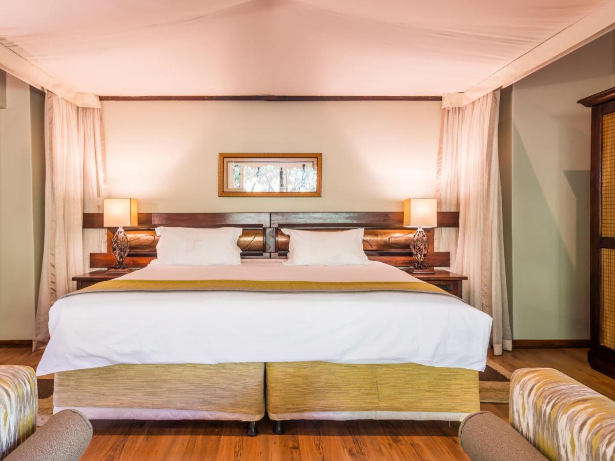 Ivory Tree Game Lodge Пиланесберг Екстериор снимка