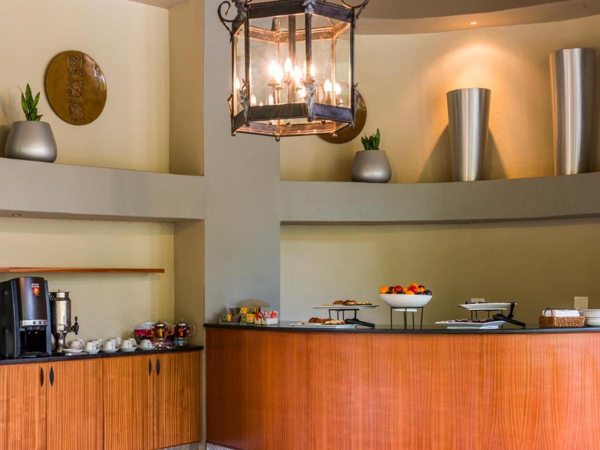 Ivory Tree Game Lodge Пиланесберг Екстериор снимка